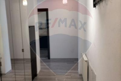 Închiriere Apartament cu 2 camere - zona Marriott/Casa Poporului - 13