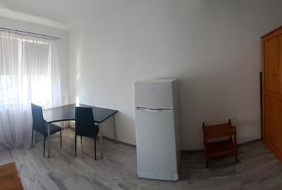 Garsonieră nedecomandată în Dâmbul Rotund