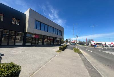 SPAȚIU COMERCIAL PREMIUM, LOCAȚIE EXCELENTĂ PENTRU BRANDURI CU AMBIȚII - 9