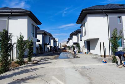 Casă Individuală de Vânzare – P+1+M, 171 mp, Teren 240 mp, Finisaje la Alegere - 1