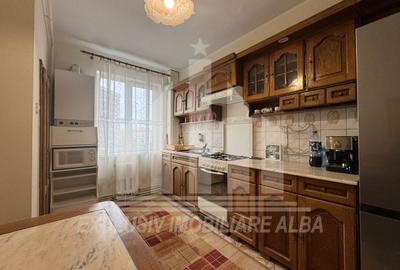 Apartament 3 camere decomandate | 70 mp | Etaj 2 | Mobilat | Cetate - 2