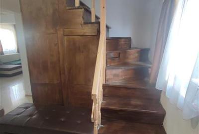 Vanzare duplex in vila, 3 camere, mobilat si utilat  Plumbuita, cu CT - 8