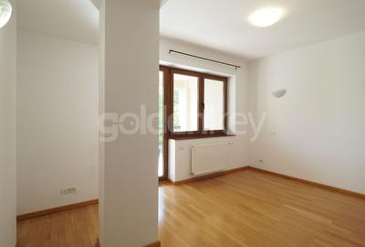 Vila cu 7 camere in complex rezidential - 14