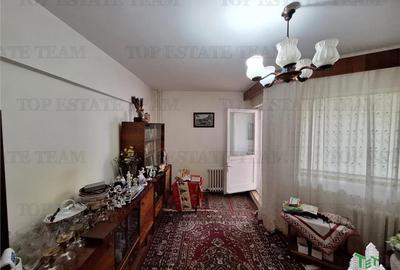 Apartament 3 cam. ultracentral - vanzare - Braila - 2