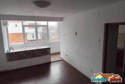 De vanzare apartament cu 2 camere Tiglina II, 2 balcoane - 2