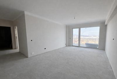 Apartament cu 2 camere semidecomandat în Florești