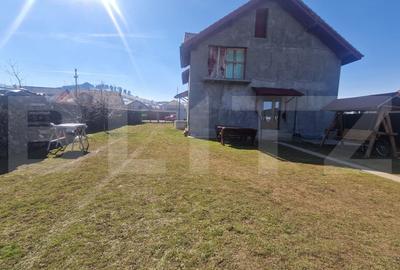 Casa 5 camere Tarlungeni (nu Izvor)  teren 800 m, cartier nou - 4