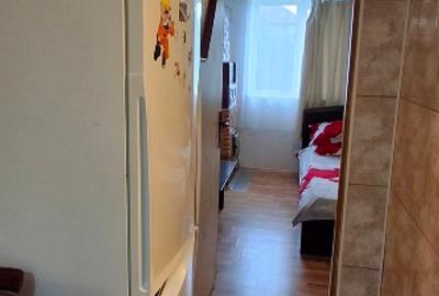 Vand apartament de 35,5 mp, etaj 1, Str Lamaiului  nr. - 10