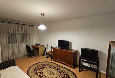 DEMOCRATIEI - 2cam, cf1, dec, 3/4, balc.6m  - 59900 euro - 1