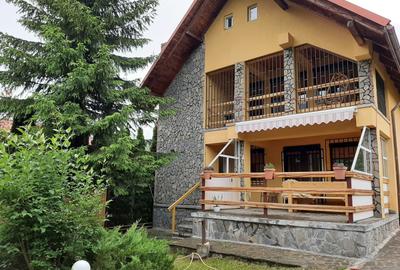Vila de vanzare in Busteni, peisaj deosebit !!! - 2