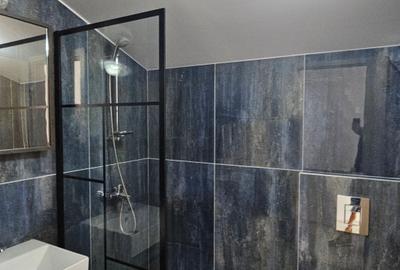 VILE P+M, 5 camere+Teren 300 mp.zona Otopeni, COMPLEX CU PISCINA-COMISION 0% - 32