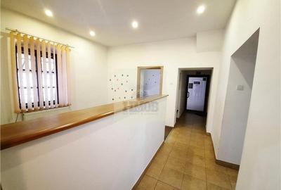 Spatiu de birouri cu 5 camere in zona centrala din Sibiu - 4