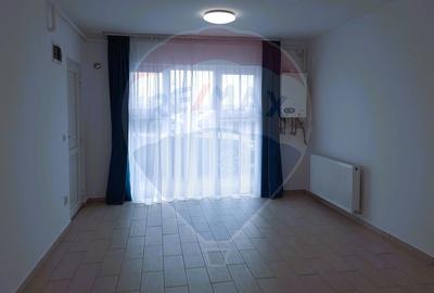 Spațiu comercial - 1