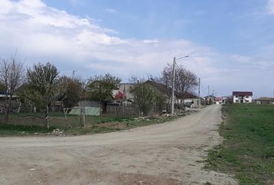 Techirghiol, teren 450mp, 20 m deschidere, str. Pericle Macri colt cu Plantelor - 1