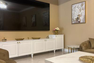 Casa ultrafinisata, cu piscina, prima inchirere! - 1