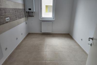 Bloc nou intabulat: 2 camere decomandat cu parcare, Alexandru-Dacia,cod:14276 - 2