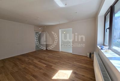 Casa renovata 168mp utili | Teren 299mp | Semicentral | Piata Abator! - 2