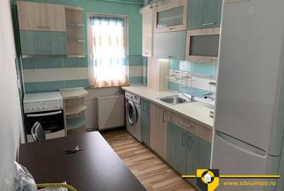 Apartament cu 3 camere, mobilat în Hipodrom 1
