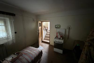 Teren de 1165mp cu casa caramida - 9