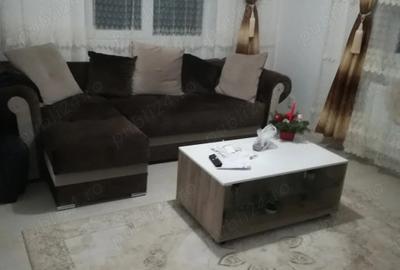 Apartament cu 3 camere decomandat, mobilat în Central