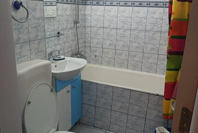 Dristor, garsoniera, metrou la 1 minut, etaj  1, mobilata - 10