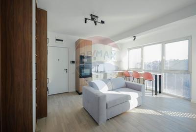 Apartament de închiriat cu 2 camere și parcare, ultracentral, Oradea - 1