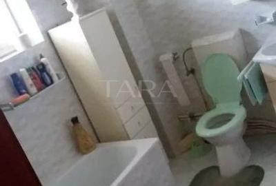 Casă / Vilă cu 5 camere de vânzare în zona Gruia - 4