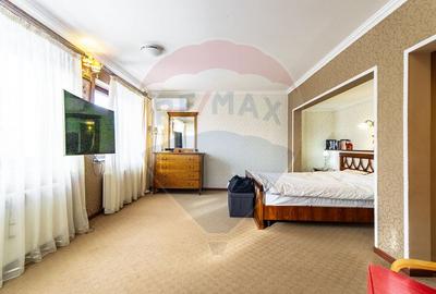 Casă spațioasă 350 mp utili, Teren 650 mp, Garaj subteran, Tractorul - 32