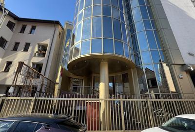 REC0001934 Oportunitate investitie I Cladire de birouri I Victoriei - De vanzare - 11