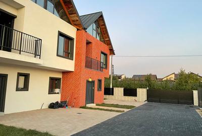 Duplex cu 6 camere în Central