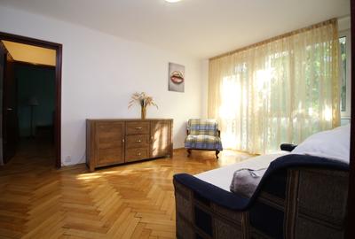 Titan, 2 camere renovat și mobilat, 5 sau 10 minute metrou și parcul IOR - 3