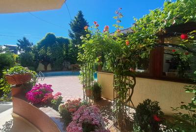 Casa individuala cu piscina. P+1+M. zona foarte buna - 49