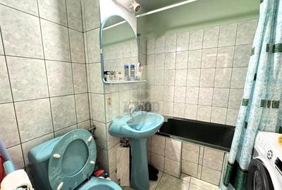 Apartament decomandat cu 3 camere 2 balcoane si pivnita in Valea Aurie - 8