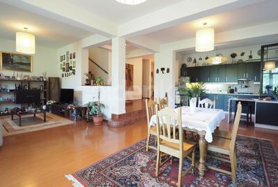 Vila cu 6 camere | gradina atent amenajata | garaj - 3