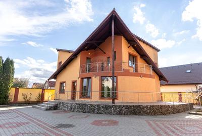 Casă cu 5 camere în Colonia Bod