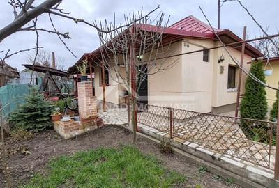 Casa individuala, 100 mp utili, 242 mp teren, Str. Trandafirilor - 1