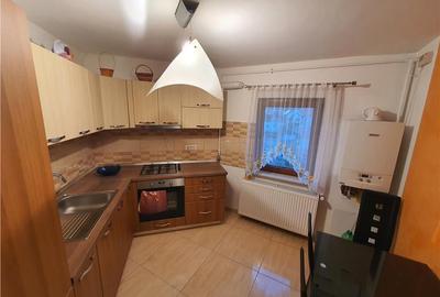 Vindem urgent apartament 3 camere et,3, zona Complex A.Iulia  Turnisor