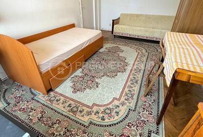 Etaj intermediar! Apartament 3 camere, Podu Ros, 70mp, CT, AC - 1