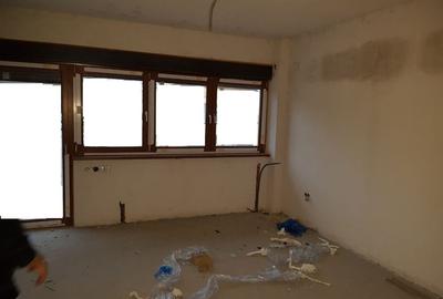 2 apartamente de 3 si 4 camere, Craiovei, semifinisate - 1