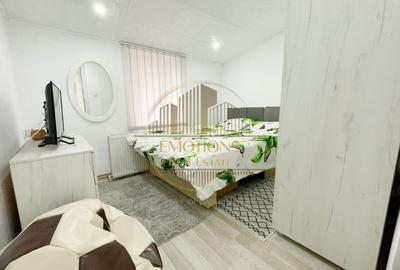 Apartament cu 2 camere semidecomandat, mobilat în Central