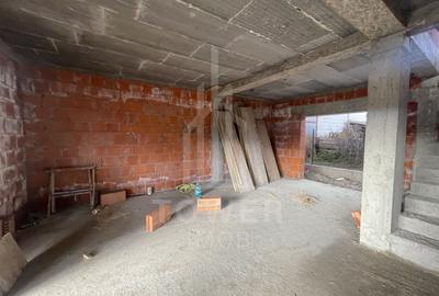 Casă Individuală Modernă în Șelimbăr • 3 Dormitoare • Curte 310 mp - 6