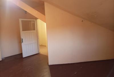 Apartament 3 camere liber la vanzare zona Central - 13