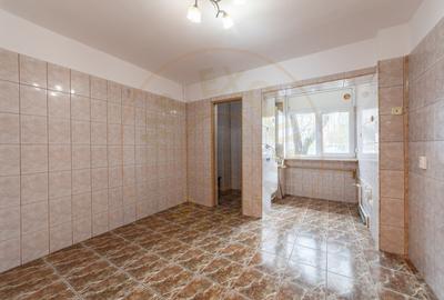 Apartament 5 camere parter an 1992 zona Rolast-Jumbo - 9