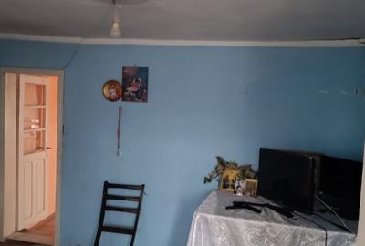 Casă bătrânească cu teren in Tomești - 6