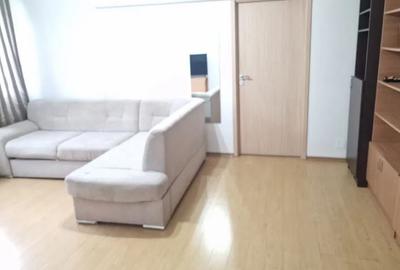 Apartament cu 2 camere semidecomandat, mobilat în Tineretului