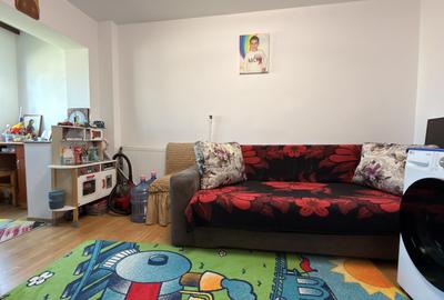 Apartament 2 camere decomandate transformat in 3 de vânzare in km 4-5 - 8