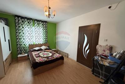 Casă renovata cu teren 5000 mp Popesti - 13