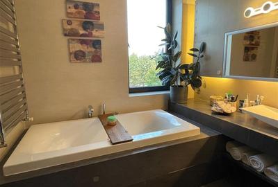 Corbeanca, vila pe colt, 9 camere, sauna - 11