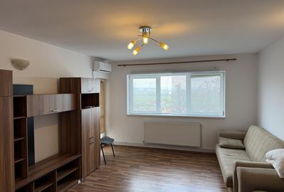 Ap spatios cu 2 camere 60 mp et 2 zona calea poplacii - 1