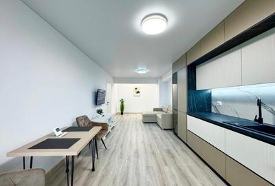 Apartament cu 2 camere semidecomandat, mobilat în Copou